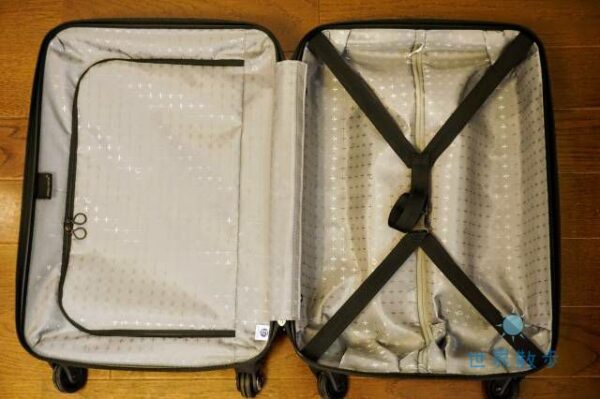 数量限定】 ラッキー39ストアプロテカ スーツケース 日本製 エアロフレックスデラックス 軽量 キャスターストッパー付 機内持ち込み 2~3泊用  33L 55 cm 2k