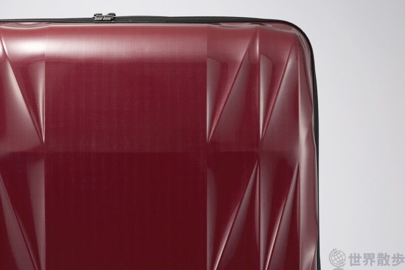 PROTECA「Tri-Air」登場。指一本で持てる抜群の軽さと耐久性を実現!